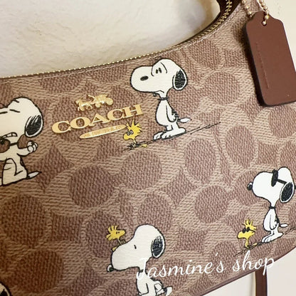 NWT Coach XPeanuts Teri Shoulder Bag With Snoopy CBJ88