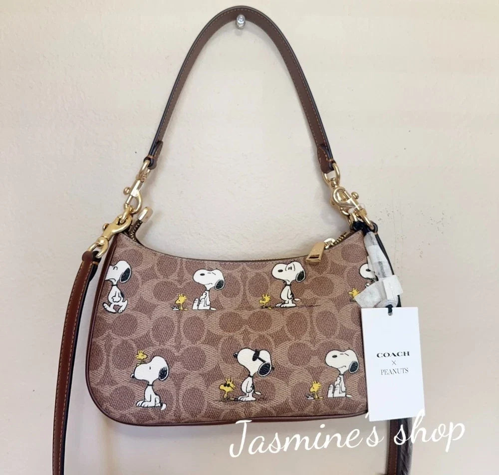 NWT Coach XPeanuts Teri Shoulder Bag With Snoopy CBJ88